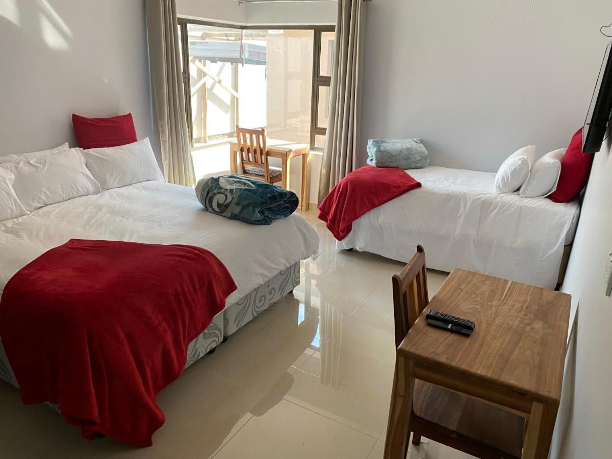 Mukulela Bed and Breakfast Walvis Bay Exteriör bild