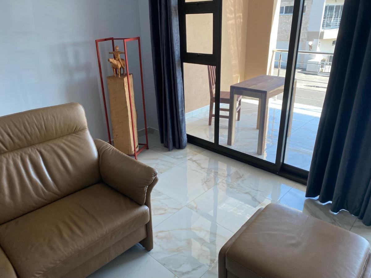 Mukulela Bed and Breakfast Walvis Bay Exteriör bild