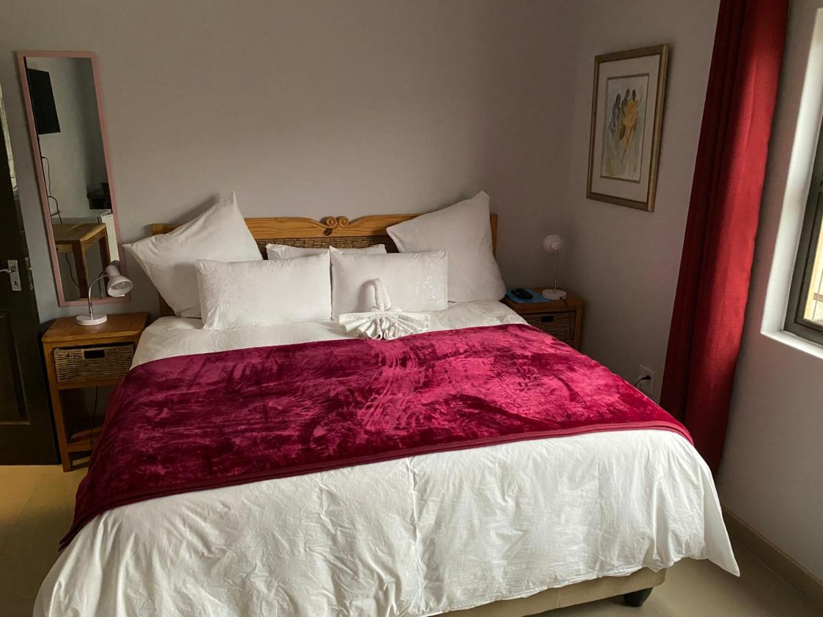 Mukulela Bed and Breakfast Walvis Bay Exteriör bild