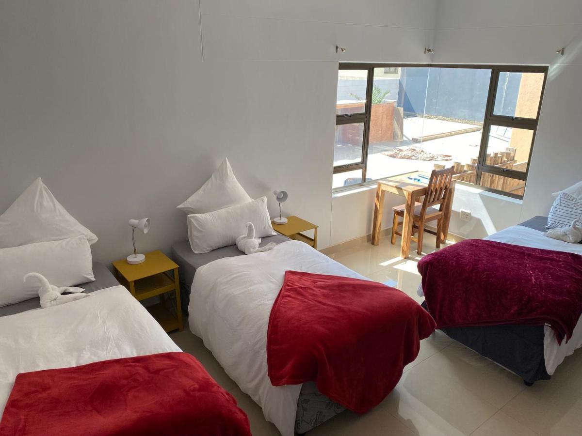 Mukulela Bed and Breakfast Walvis Bay Exteriör bild